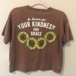 🌻Kindness Crop Top🌻